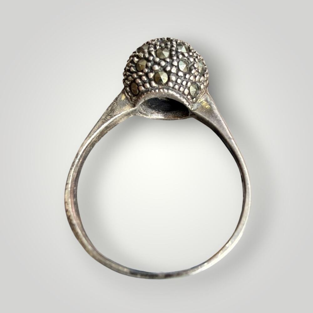 Vintage 925 Sterling Silver Marcasite Dome Ring sz 8,5 - Picture 2 of 8